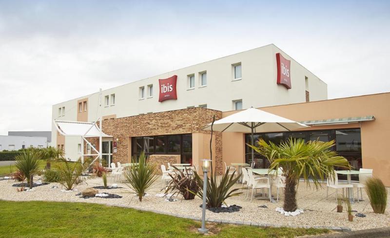 Отель Ibis Оре Экстерьер фото